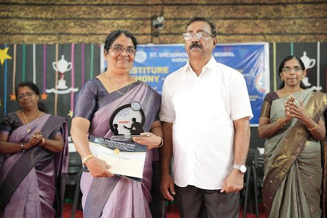 INVESTITURE CEREMONY 2025-Inaugural Function held on 19-July-2025-Best Educator Award for the  AY 2024-25